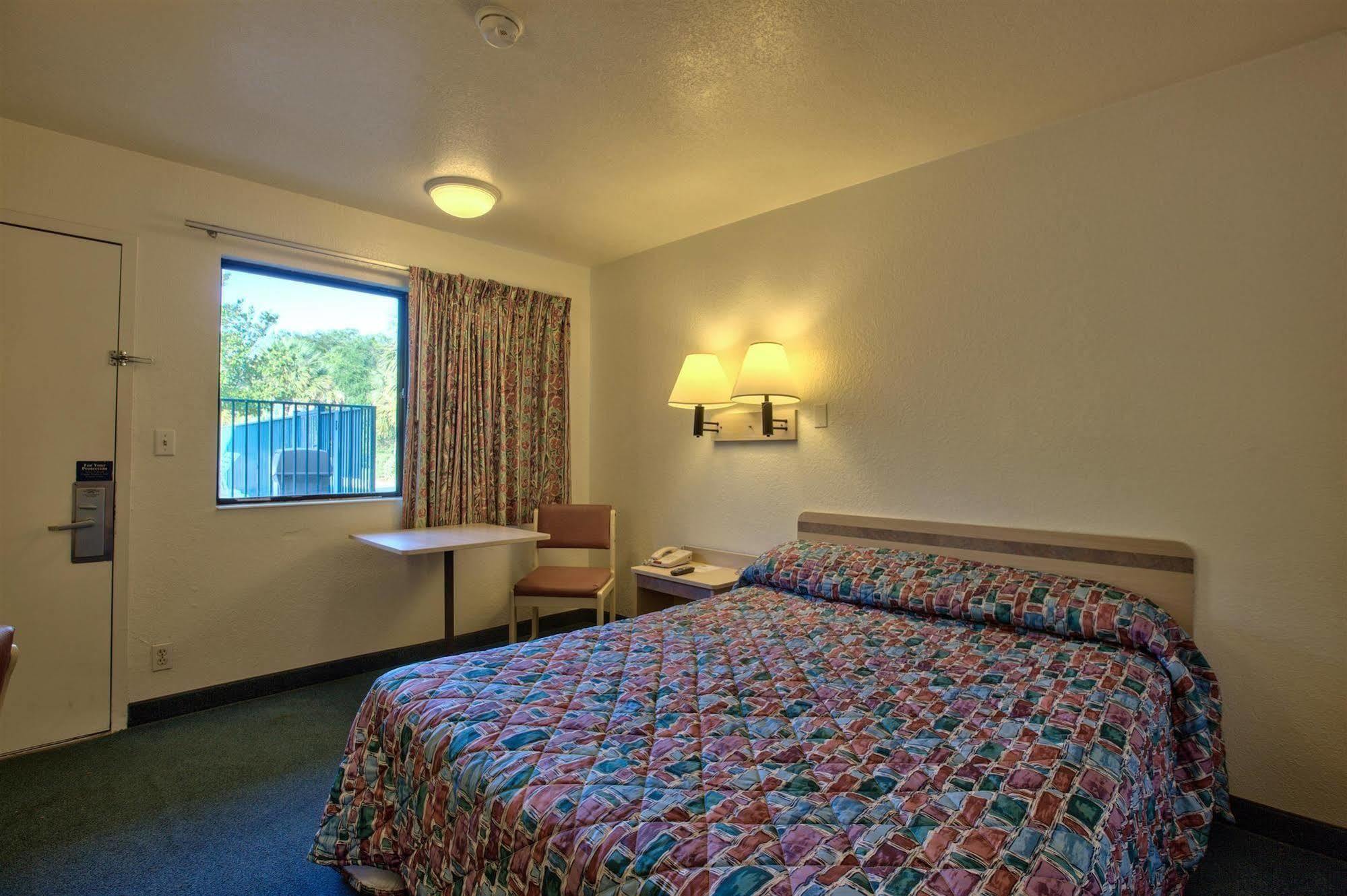 Motel 6-Valdosta, Ga - University ภายนอก รูปภาพ