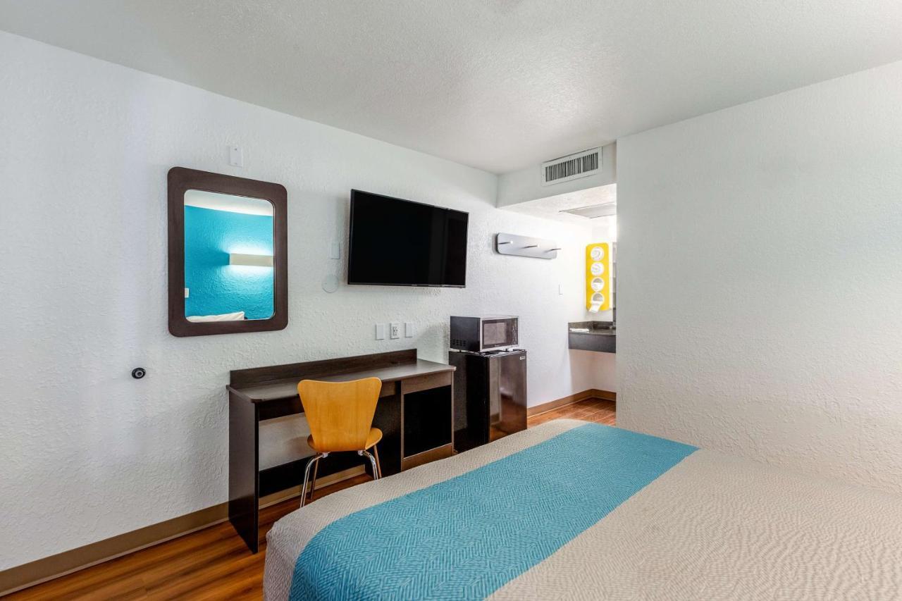 Motel 6-Valdosta, Ga - University ภายนอก รูปภาพ